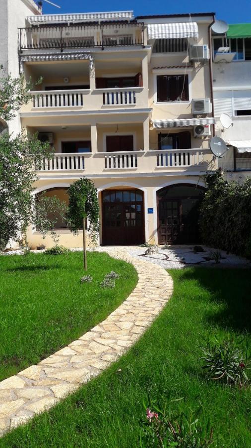 Salvia 4 Stars Apartment Poreč Kültér fotó