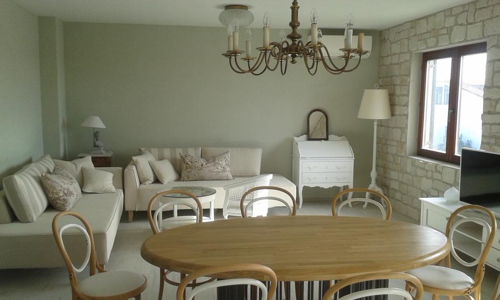 Salvia 4 Stars Apartment Poreč Kültér fotó